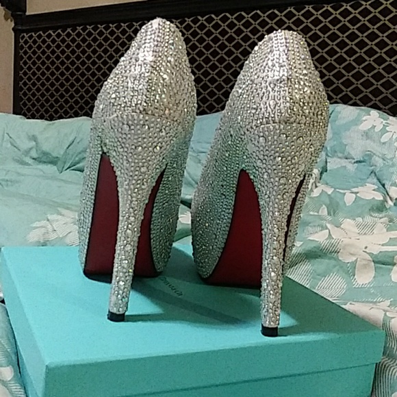 White rhinestone heels - Picture 2 of 4